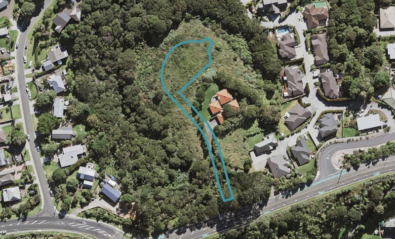 15 Koru Lane, Greenhithe, Auckland - Carousel 1