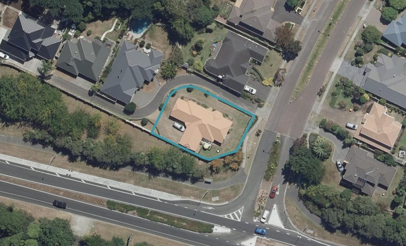 1 Huntington Drive, Huntington, Hamilton - Carousel 1