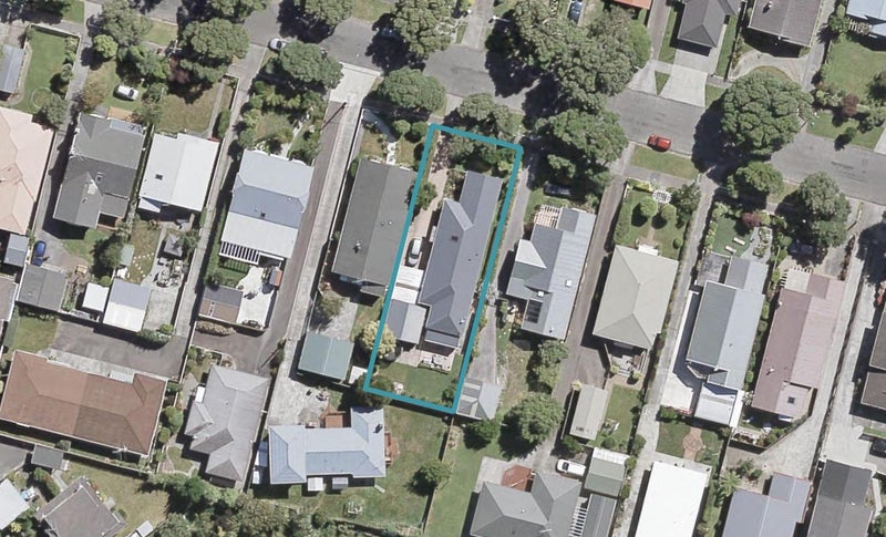 34 Saint Ronans Avenue, Waterloo, Lower Hutt - Carousel 1