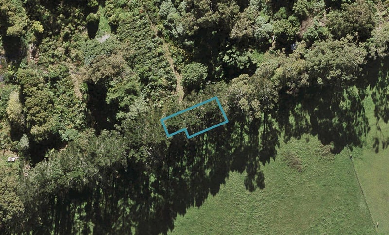 6 Mahogany Street, Westgate, Auckland - Carousel 1
