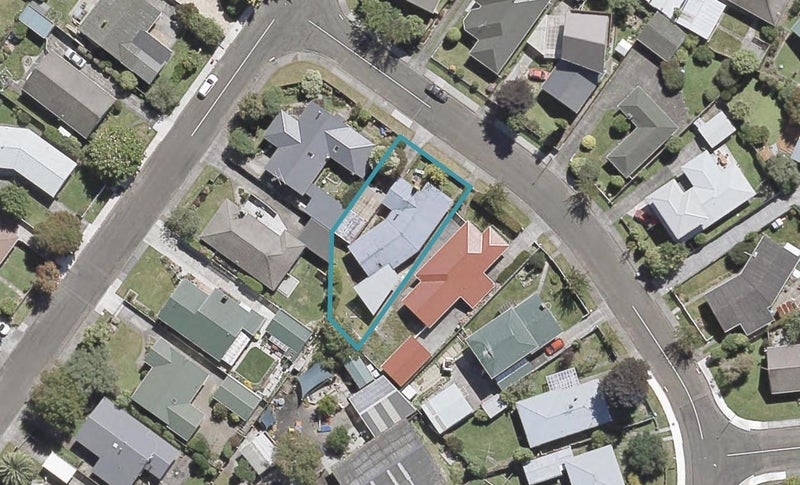 23 Ruru Crescent, Heretaunga, Upper Hutt - Carousel 1