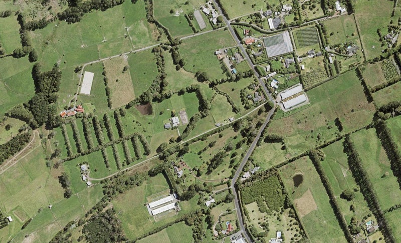 88 Motu Road, Kumeu - Carousel 1