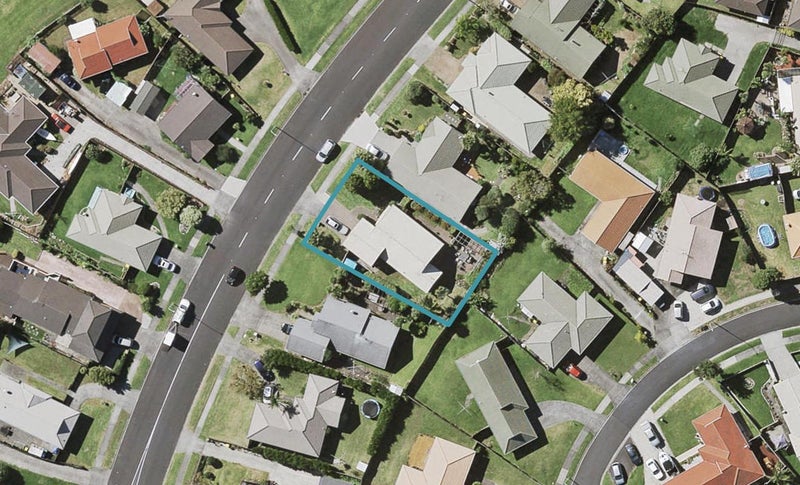 192 Burswood Drive, Burswood, Auckland - Carousel 1