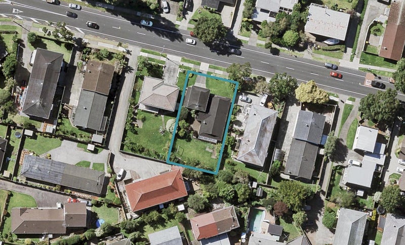 13 Butley Drive, Farm Cove, Auckland - Carousel 1