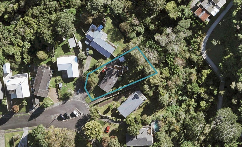 16 Orsova Place, Lynfield, Auckland - Carousel 1