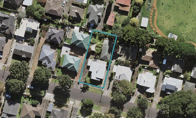 7A Oak Street, Royal Oak, Auckland - Carousel 1