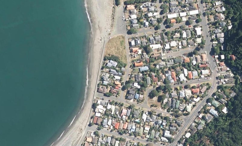 13 Maire Street, Eastbourne, Lower Hutt - Carousel 1