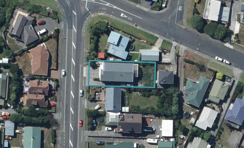 3 Main Road, Titahi Bay, Porirua - Carousel 1