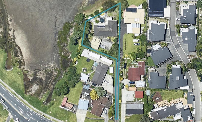 257 Welcome Bay Road, Welcome Bay, Tauranga - Carousel 1