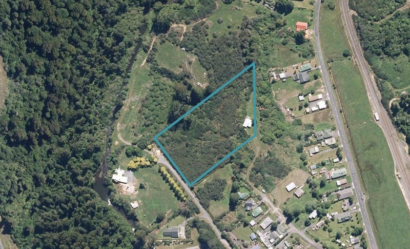 28 Poro Street, Raurimu - Carousel 1