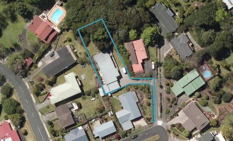 5 Barclay Place, Kamo, Whangarei - Carousel 1