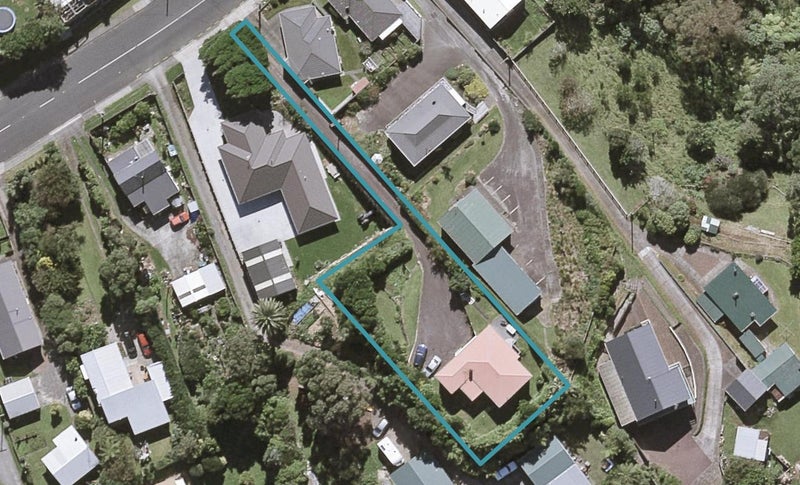 61 Ngamotu Road, Spotswood, New Plymouth - Carousel 1