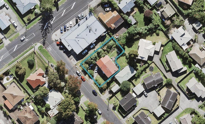 4 Willerton Avenue, New Lynn, Auckland - Carousel 1