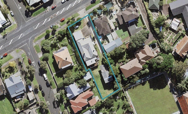 130 Surrey Crescent, Grey Lynn, Auckland - Carousel 1