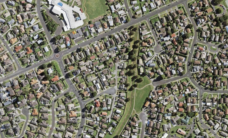 22 Janese Place, Weymouth, Auckland - Carousel 1