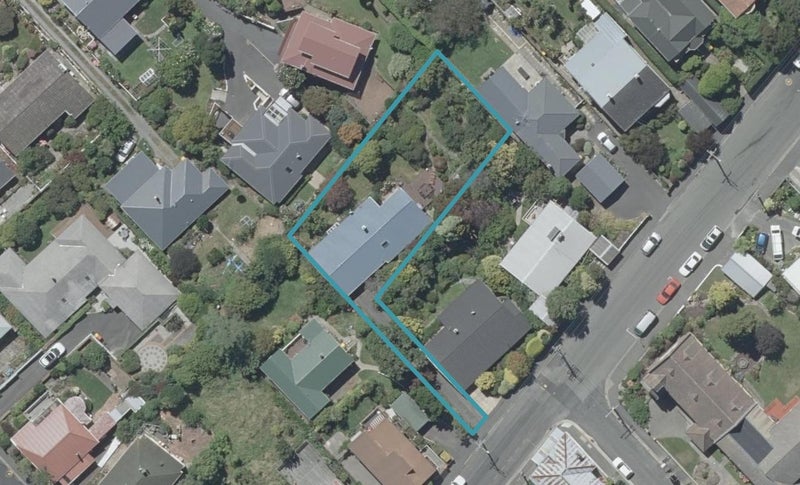 45 Signal Hill Road, Opoho, Dunedin - Carousel 1