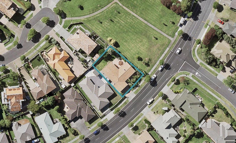 229 Kilkenny Drive, East Tamaki Heights, Auckland - Carousel 1