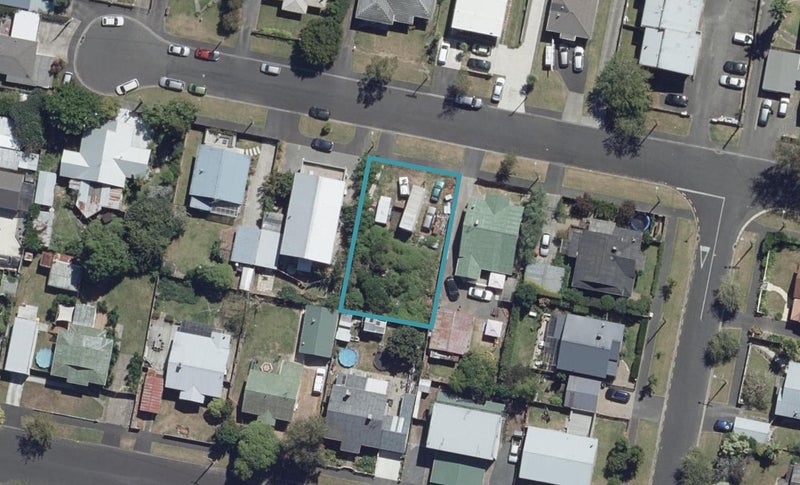 11 Avon Street, Frankton, Hamilton - Carousel 1