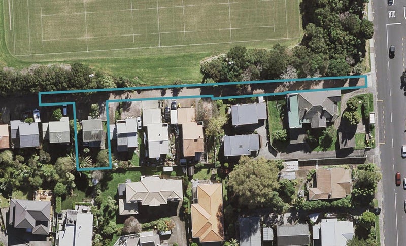 100B Birkenhead Avenue, Birkenhead, Auckland - Carousel 1