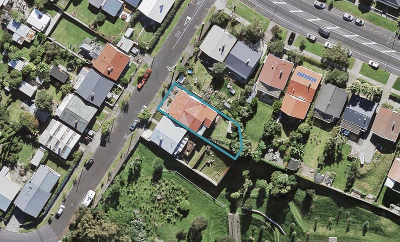 2 West View Road, Westmere, Auckland - Carousel 1