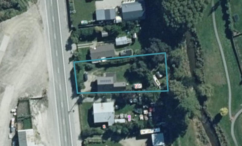 127 Main Road, Cromwell - Carousel 1