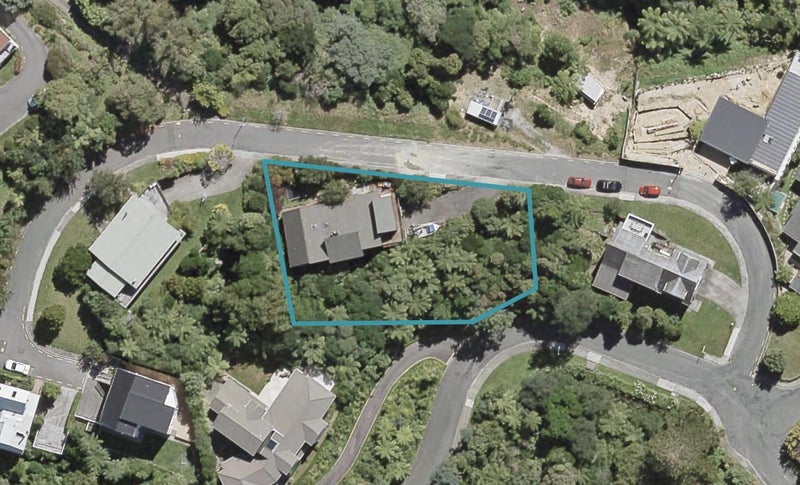 4 Corrondella Grove, Belmont, Lower Hutt - Carousel 1