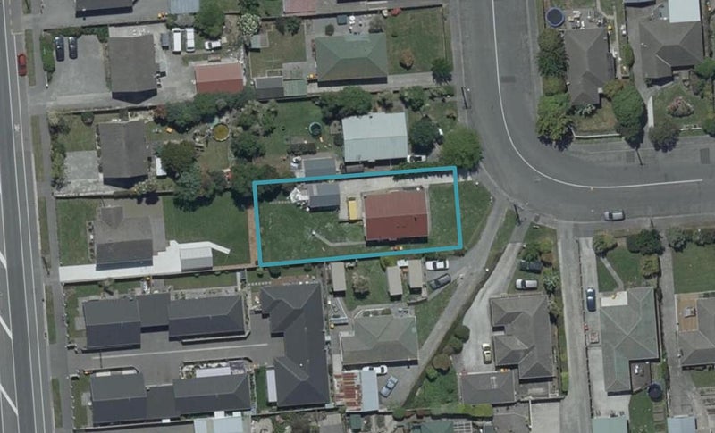 18 Joy Street, Shirley, Christchurch - Carousel 1
