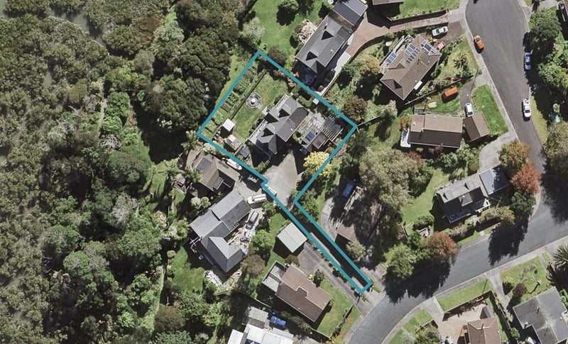 48 Hale Crescent, Bayview, Auckland - Carousel 1