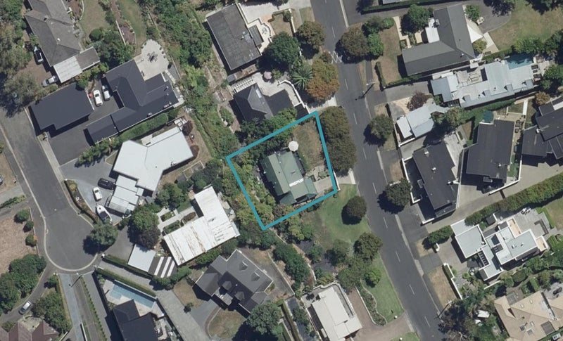 35 Awatere Avenue, Beerescourt, Hamilton - Carousel 1