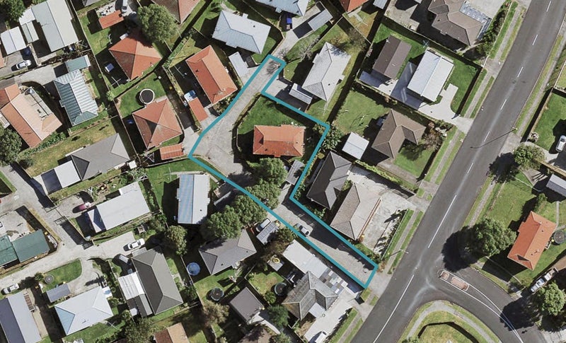 52C Maplesden Drive, Clendon Park, Auckland - Carousel 1