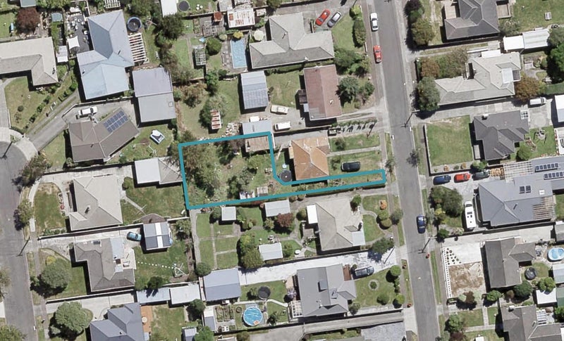 14A McCurdy Street, Elderslea, Upper Hutt - Carousel 1