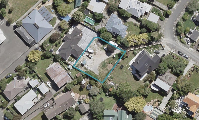 27 Troon Crescent, Boulcott, Lower Hutt - Carousel 1