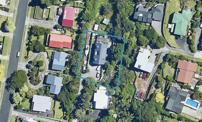 12 Worsley Way, Bellevue, Tauranga - Carousel 1