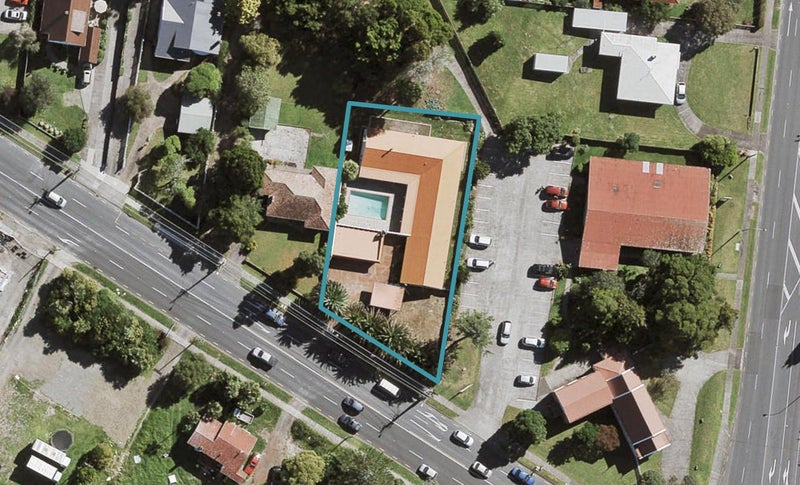 5 Swanson Road, Henderson, Auckland - Carousel 1
