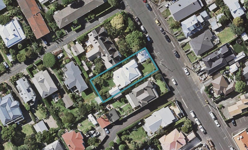 9 Church Street, Devonport, Auckland - Carousel 1