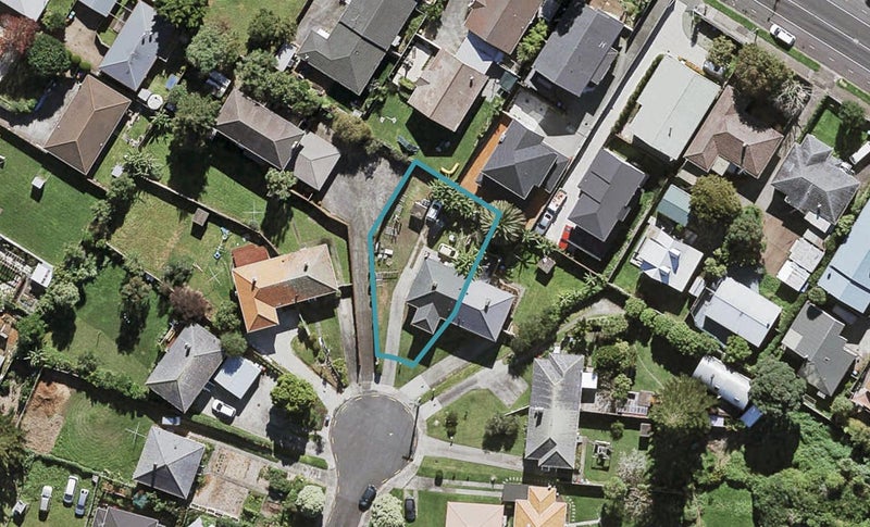 11 Thomson Street, Wesley, Auckland - Carousel 1