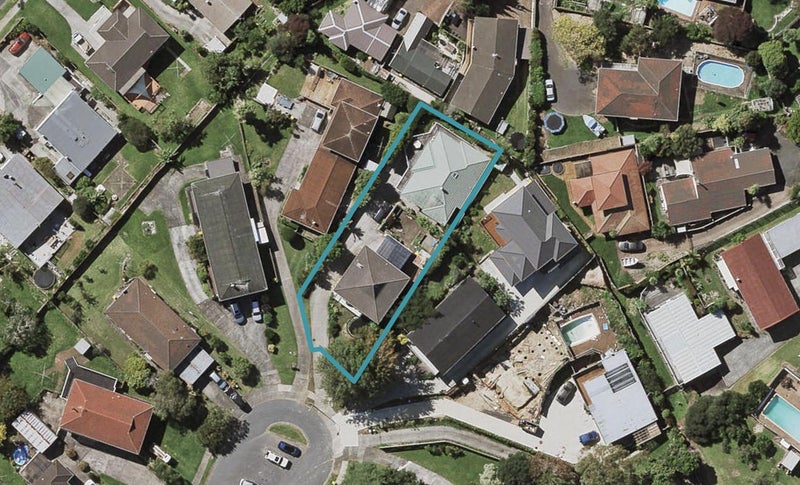 1/17 Chevis Place, Pakuranga, Auckland - Carousel 1