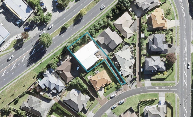 9 Meridian Court, Oteha, Auckland - Carousel 1