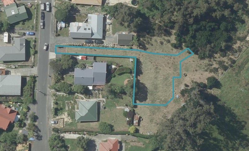 18E Owen Street, Green Island, Dunedin - Carousel 1