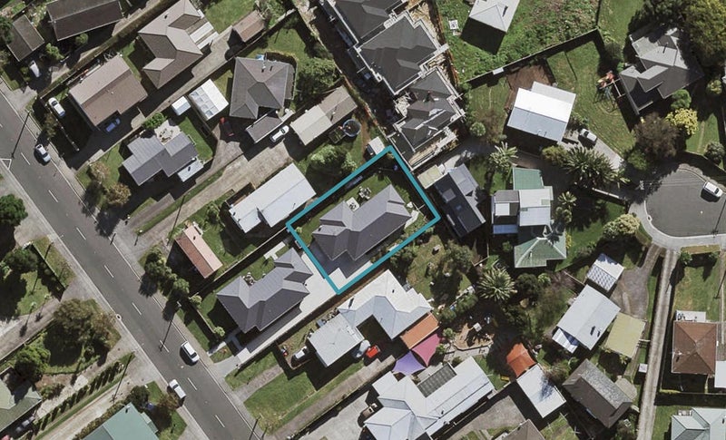77B Aranui Road, Mount Wellington, Auckland - Carousel 1