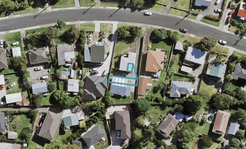 5/9 Donovan Avenue, Massey, Auckland - Carousel 1