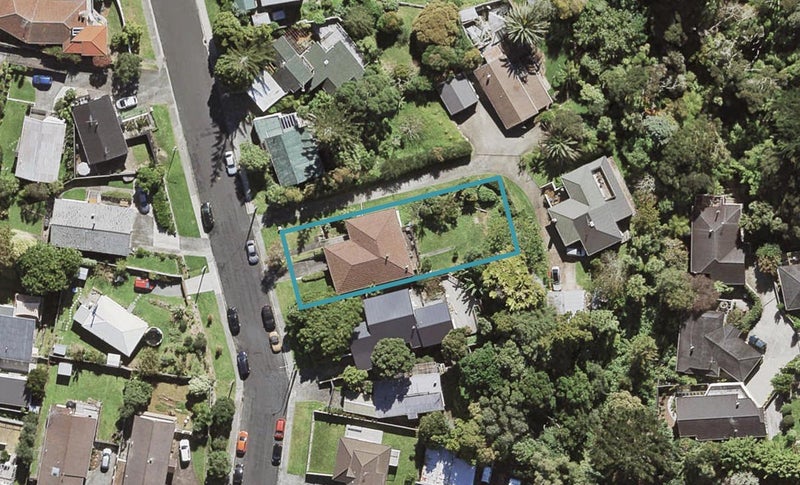 5 Glenwood Avenue, Birkenhead, Auckland - Carousel 1