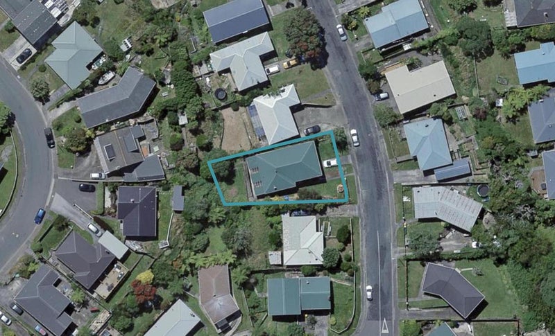 51 Batchelor Street, Newlands, Wellington - Carousel 1