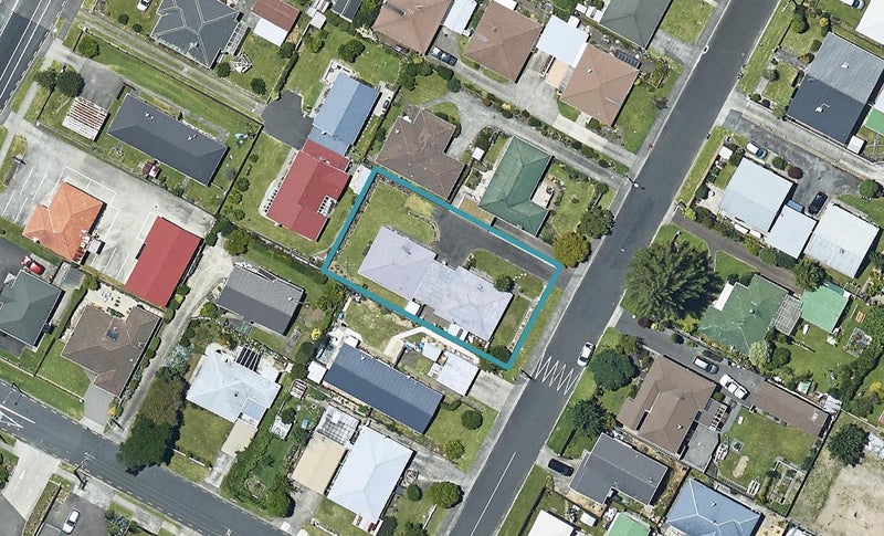 35B Hillstone Avenue, Gate Pa, Tauranga - Carousel 1