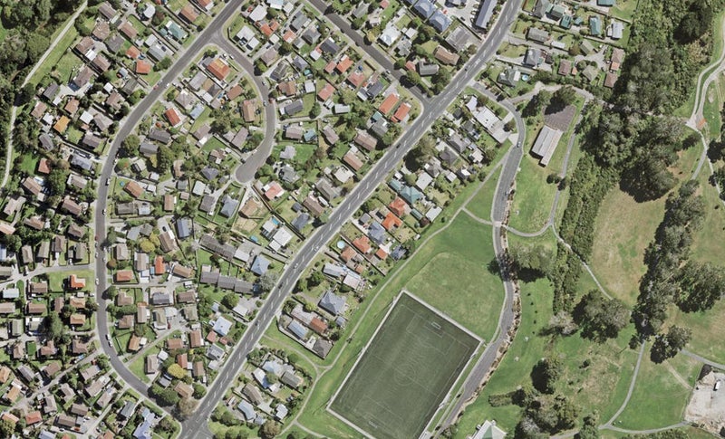 92 Seymour Road, Sunnyvale, Auckland - Carousel 1