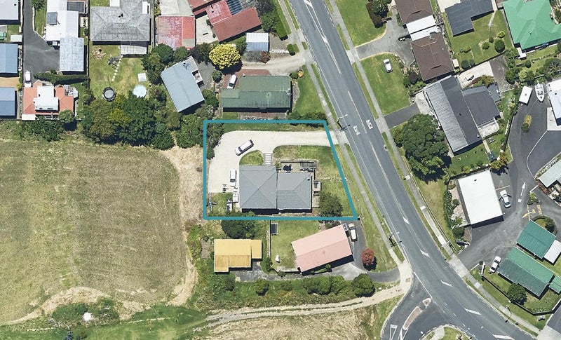 12 Hairini Street, Hairini, Tauranga - Carousel 1