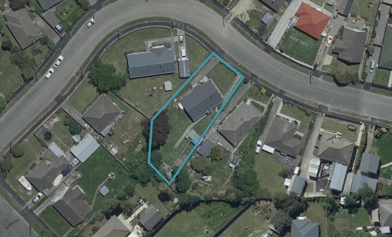 43 Bellbrook Crescent, Shirley, Christchurch - Carousel 1