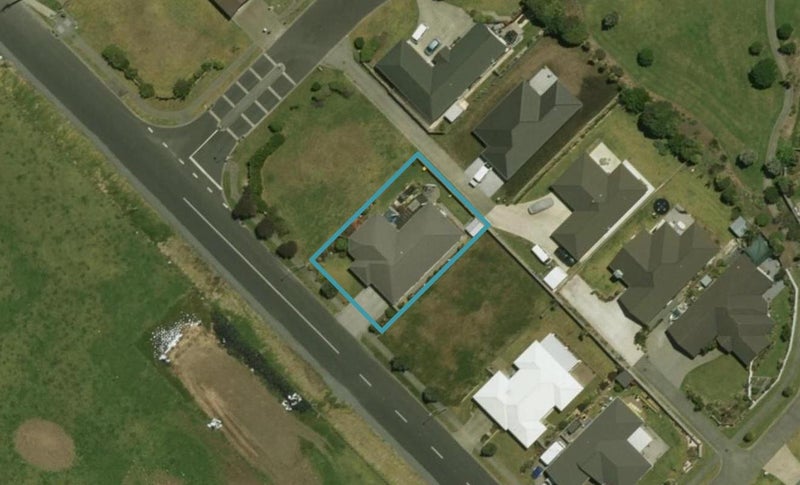 45 Pyle Road West, One Tree Point, Whangārei - Carousel 1