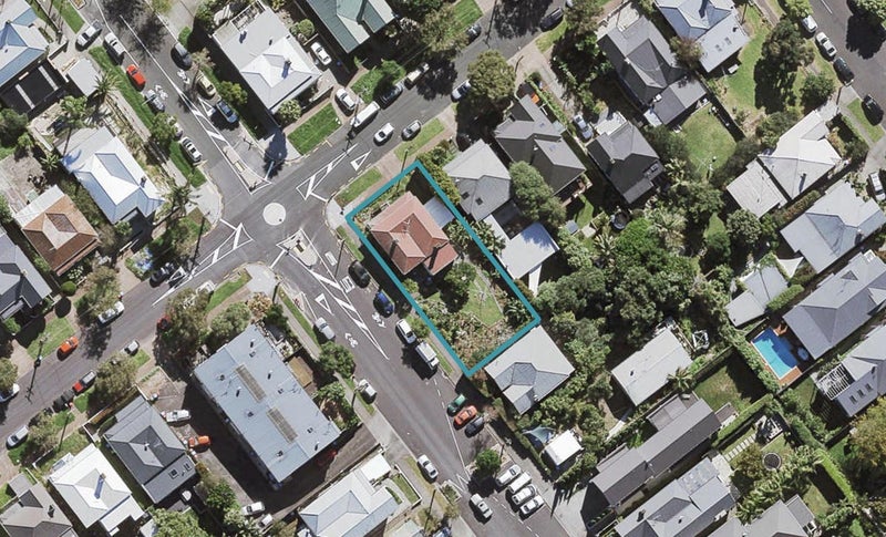 88 Crummer Road, Grey Lynn, Auckland - Carousel 1