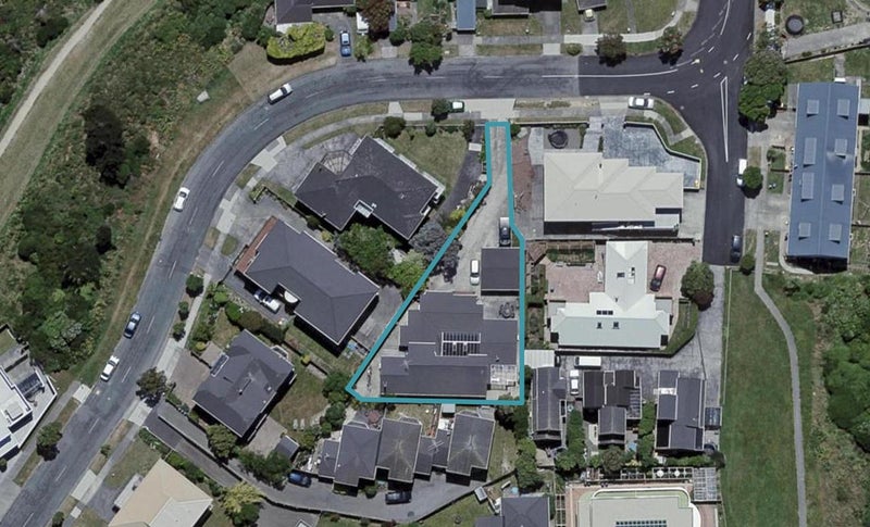 58 Kaikoura Street, Maupuia, Wellington - Carousel 1
